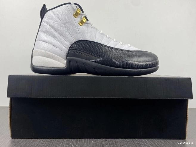 Retro Taxi (2013) 12 Jordan 130690-125 0825